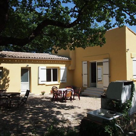 La Cheneraie Bed & Breakfast Vezenobres ภายนอก รูปภาพ