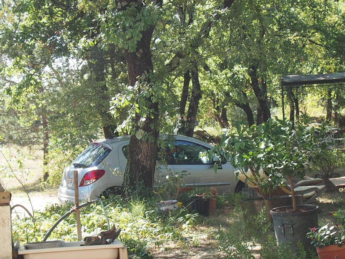 La Cheneraie Bed & Breakfast Vezenobres ภายนอก รูปภาพ
